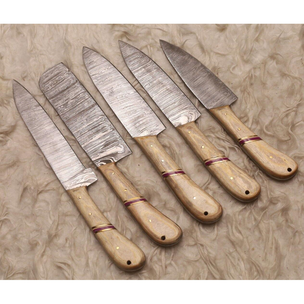 Custom Damascus Steel Chef Knife Set For Professional Kitchens 0