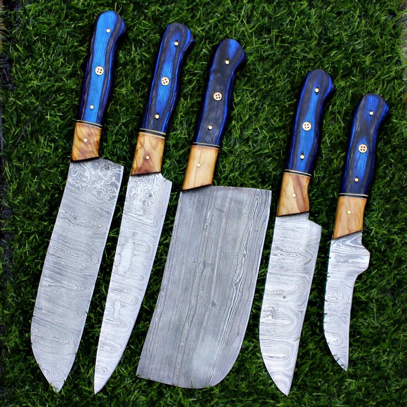 Custom Twist Damascus Knives For Chefs Handmade Set Of 5 1