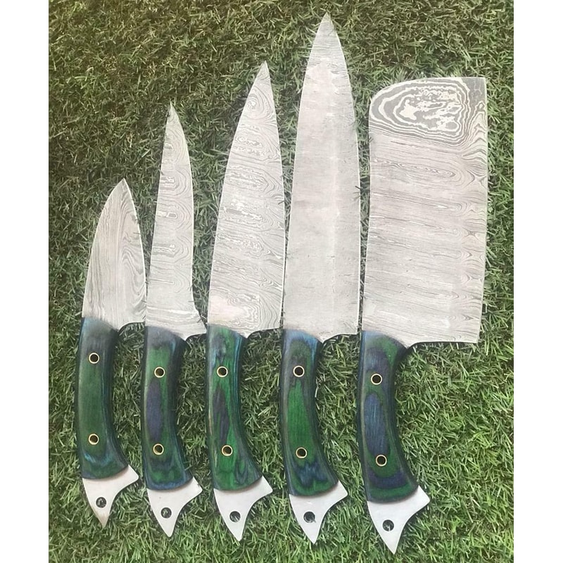 Unique Twist Damascus Chef Knives Custom Handmade Full Set 0