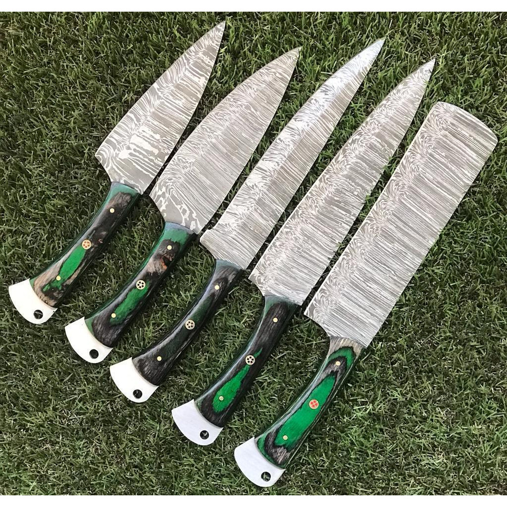 Razor Sharp Handmade Damascus Chef Knife Set With Wood Handle 3