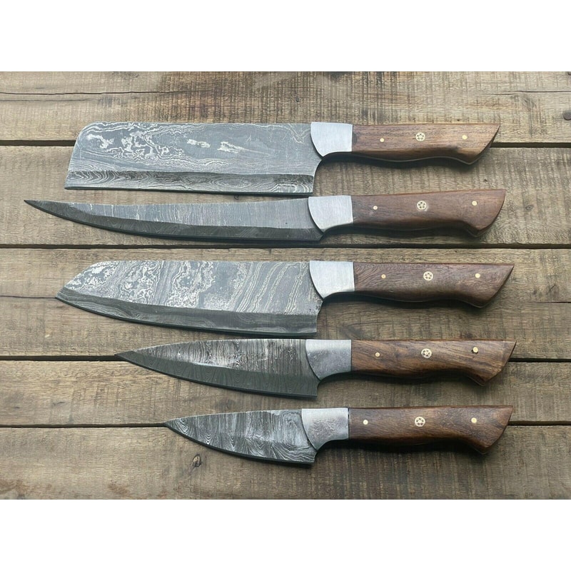 Handmade Damascus Steel 5Piece Chef Knife Set With Wood Handle Professional Kitchen Knives 1
