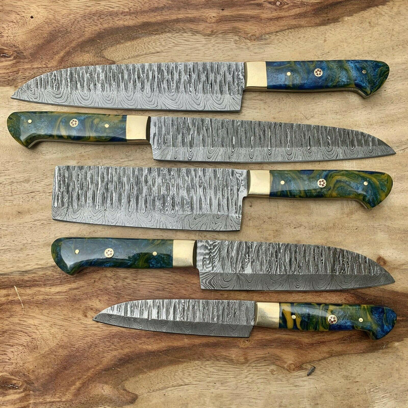 Professional 5Piece Damascus Kitchen Knife Set Resin Handle Design 1