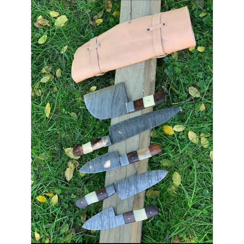 Rare Handmade Damascus Steel 5Piece Chef Knife Set With Hardwood 1
