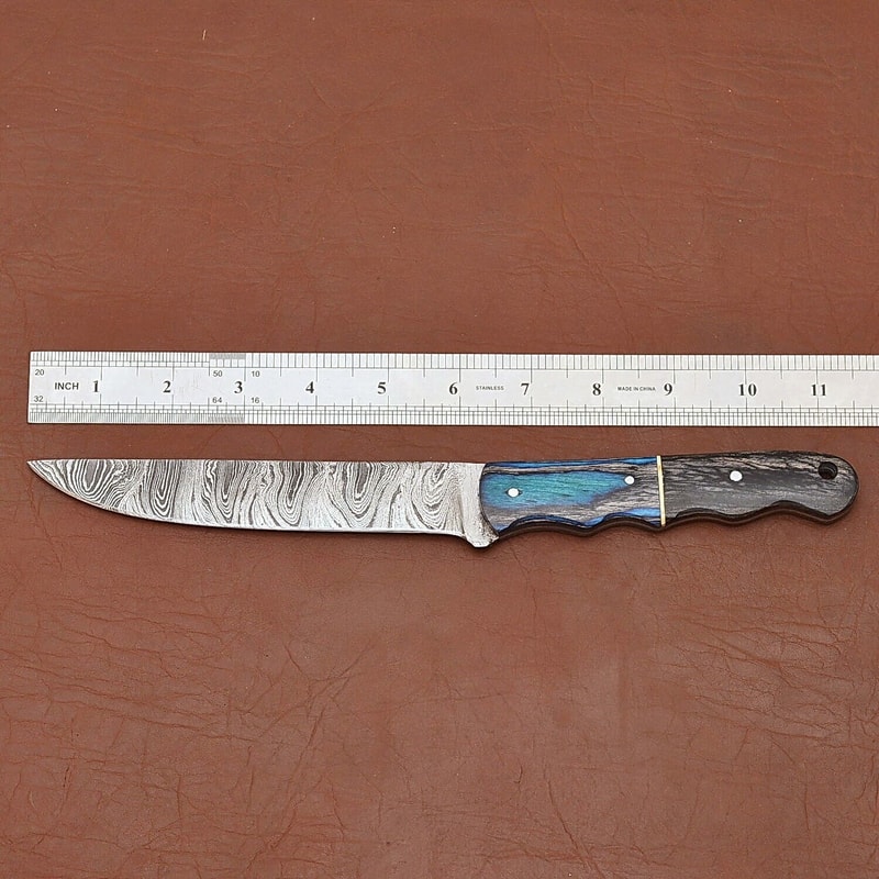 Handcrafted Damascus Steel Chef Knife Premium Wooden Handle Design 2