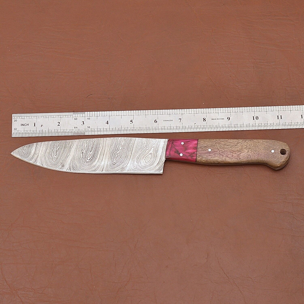 Hand Forged Damascus Steel Knife  Professional Chef  Kitchen Essential 2