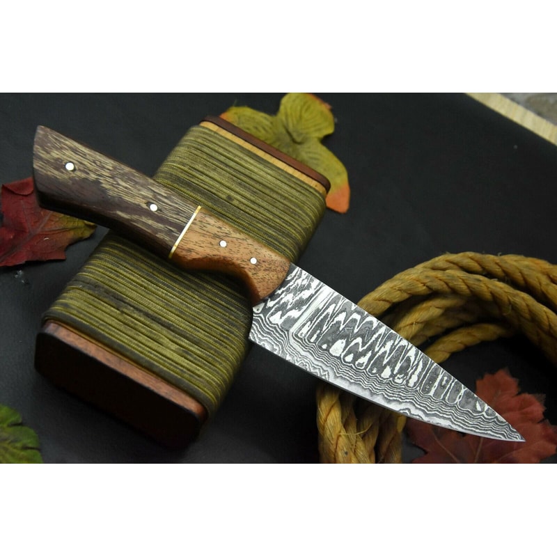 Damascus Steel Chef Knife 8 Inch Elegant Walnut Wood Handle 2