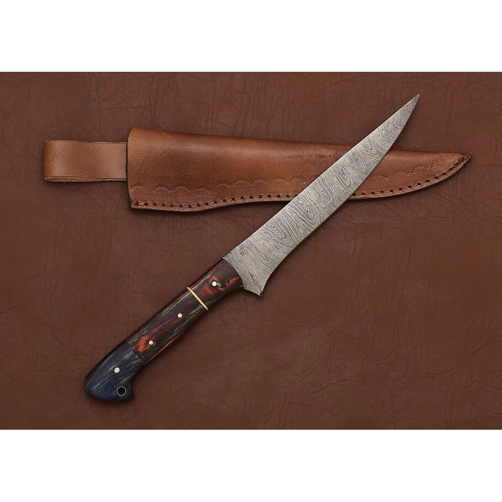 Master Crafted Damascus Steel Knife Elegant Wood Handle Razor Edge 1