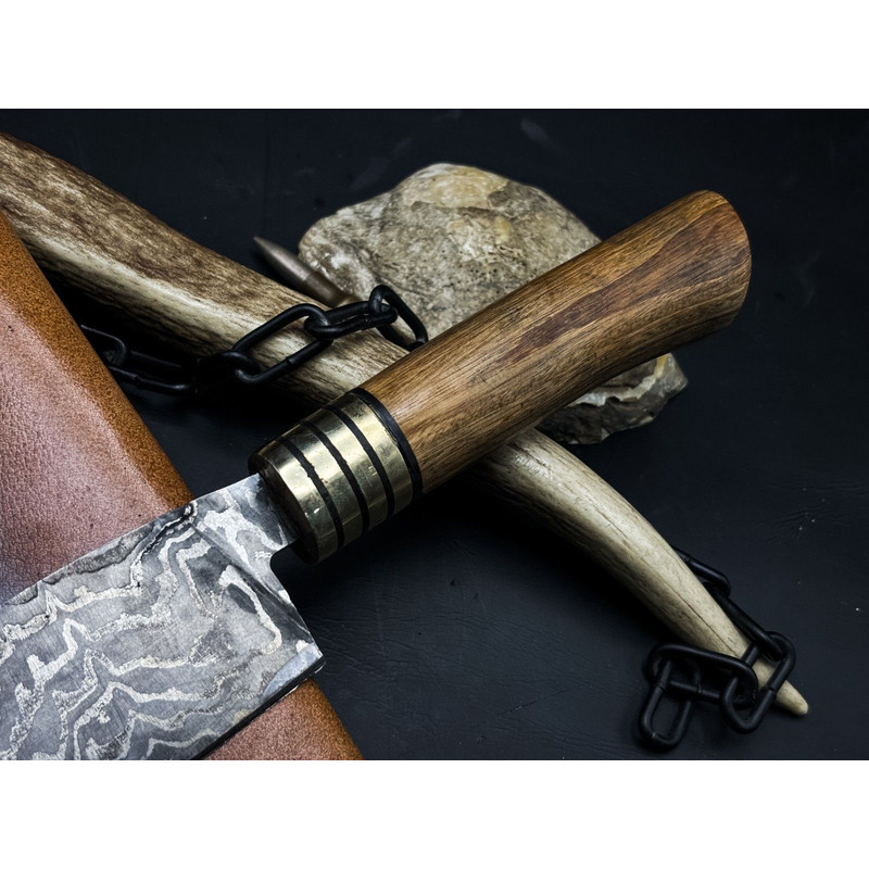 Premium Handmade Damascus Steel Cooking Knife With Wood Grip Cowhide Sheath 3