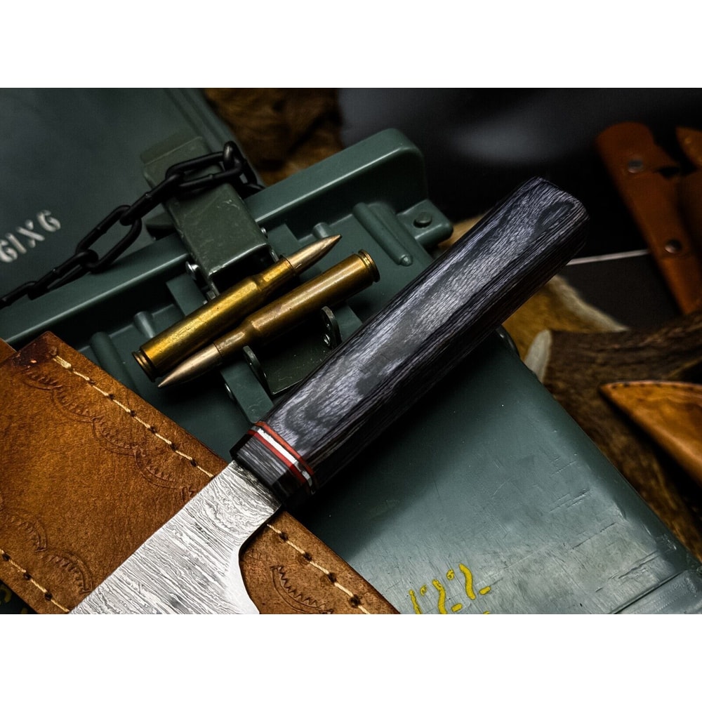 Custom Handmade Damascus Cooking Knife Wooden Handle Leather Sheath 2