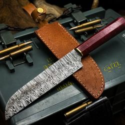 custom damascus steel hunting knife – resin handle & full tang design