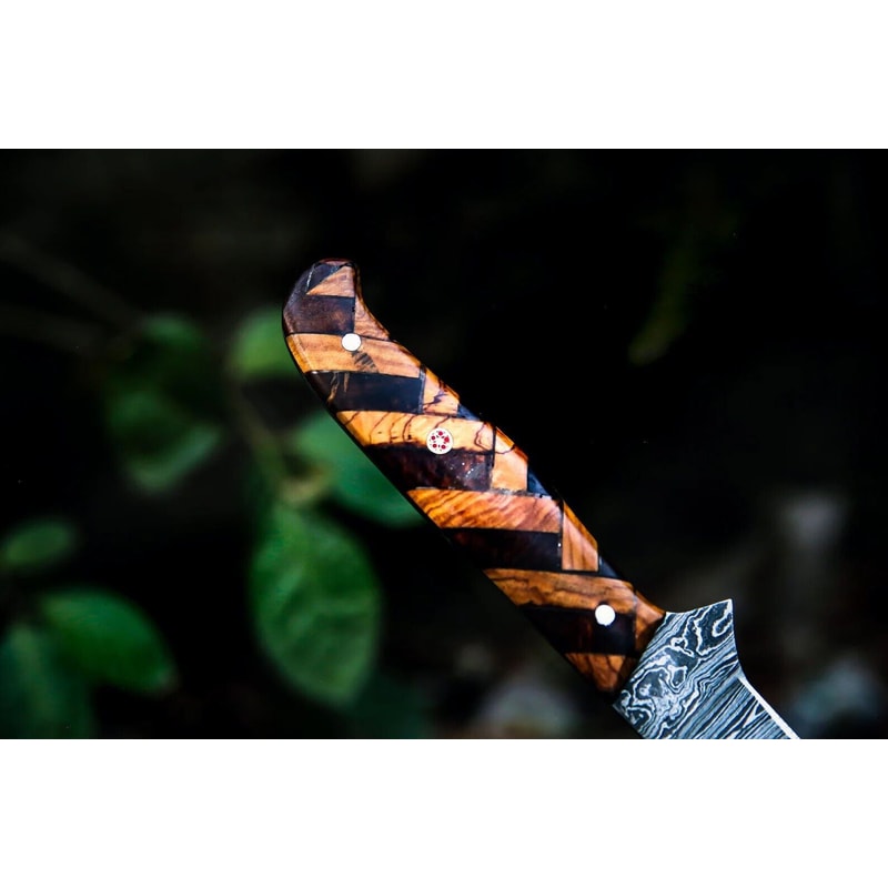 High Carbon Custom Kitchen Knife Handmade In Damascus Steel With Oak Wood Handle 1