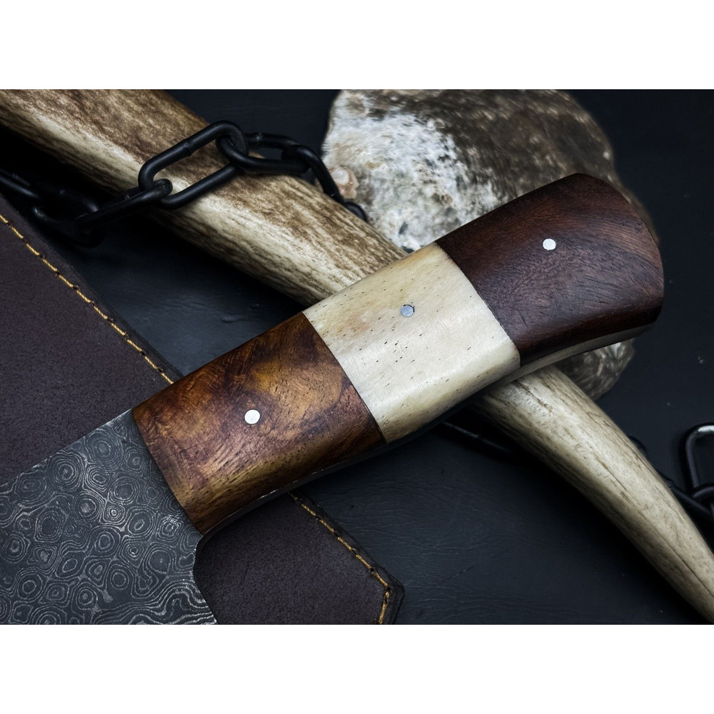 Premium Handmade Damascus Knife  Resin Handle Perfection 1