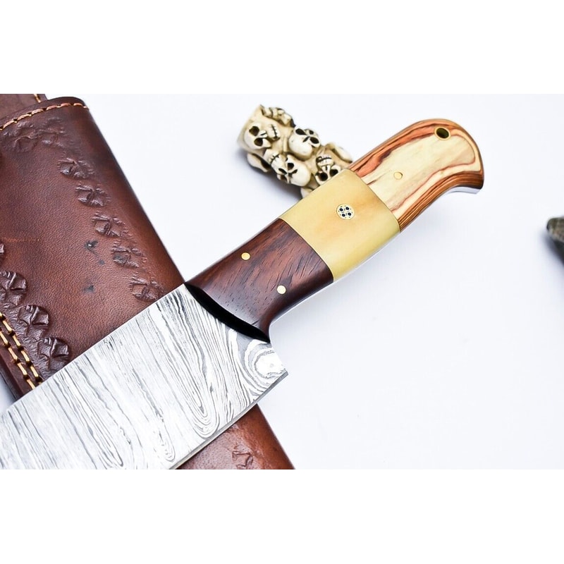 Custom Handmade Damascus Steel Kitchen Chef Knife With Wooden Handle Leather Sheath 1