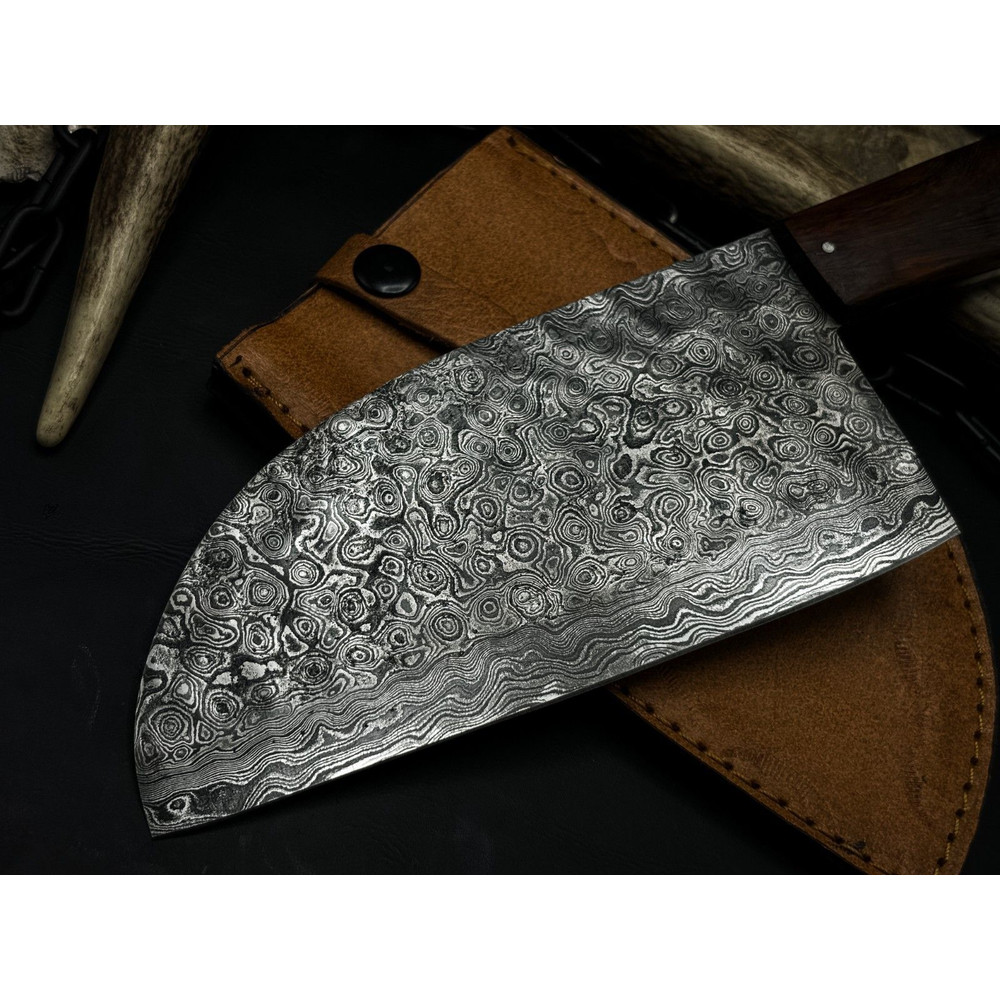 Damascus Steel Chef Knife Handmade Kitchen Knife With Polished Wood Handle 1