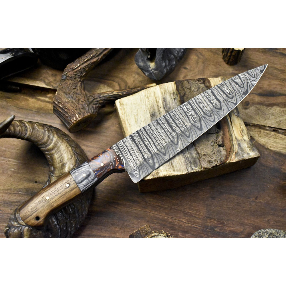 13 Hand Forged Twist Damascus Chef Knife  Walnut Wood Handle  Professional Kitchen Knife 1