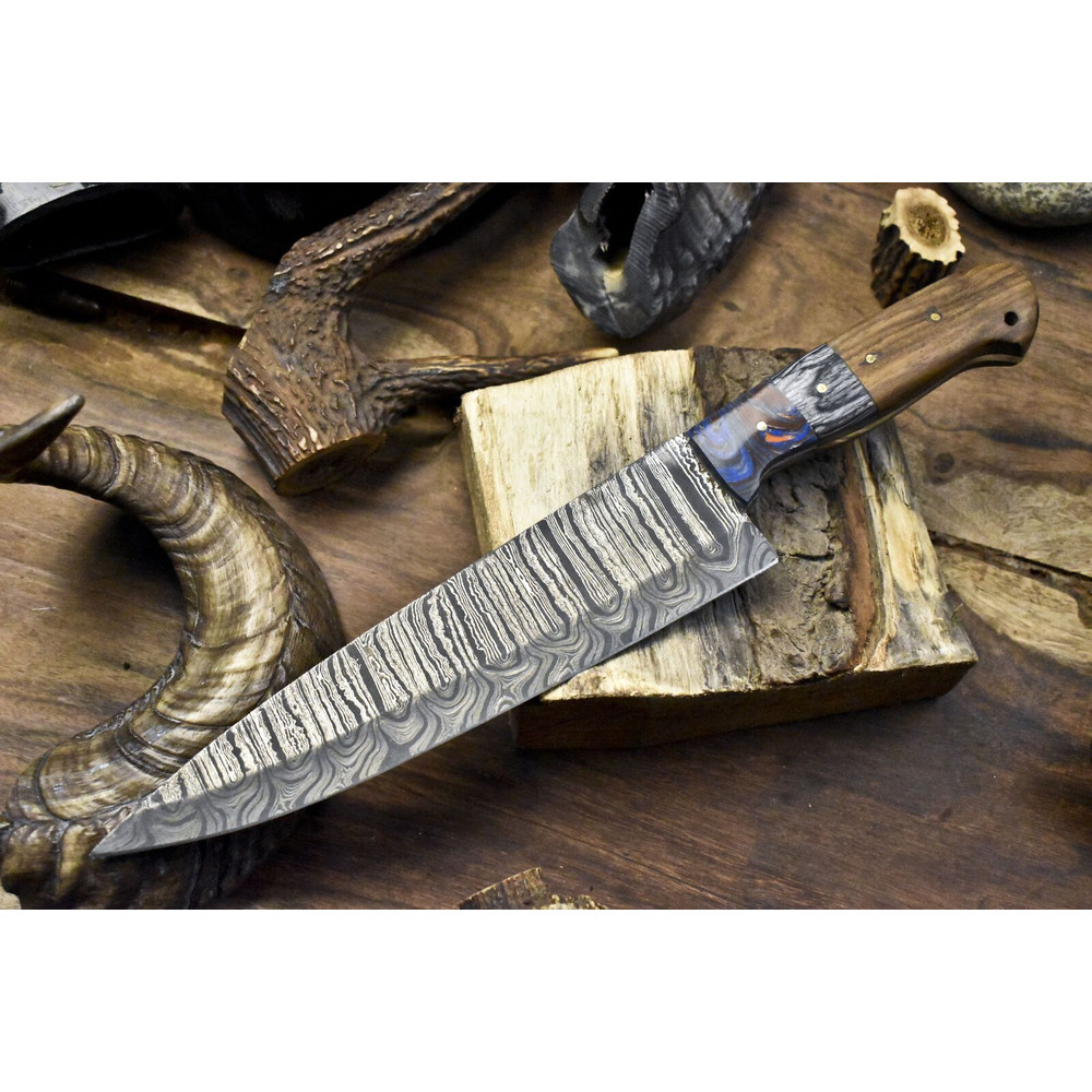 13 Hand Forged Twist Damascus Chef Knife  Walnut Wood Handle  Professional Kitchen Knife 0
