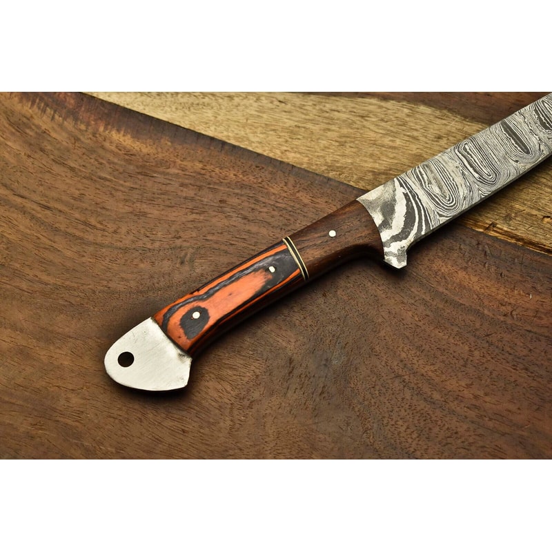 Twist Pattern Damascus Chef Knife With Premium Walnut Handle 1