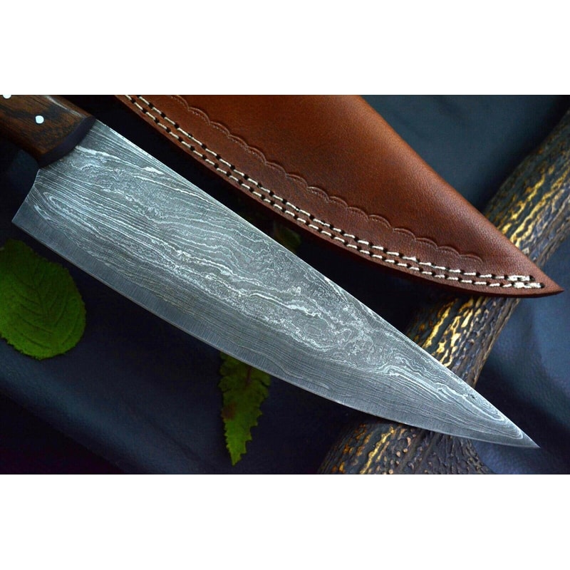 Premium Twist Damascus Chef Knife With Durable Wooden Handle 1