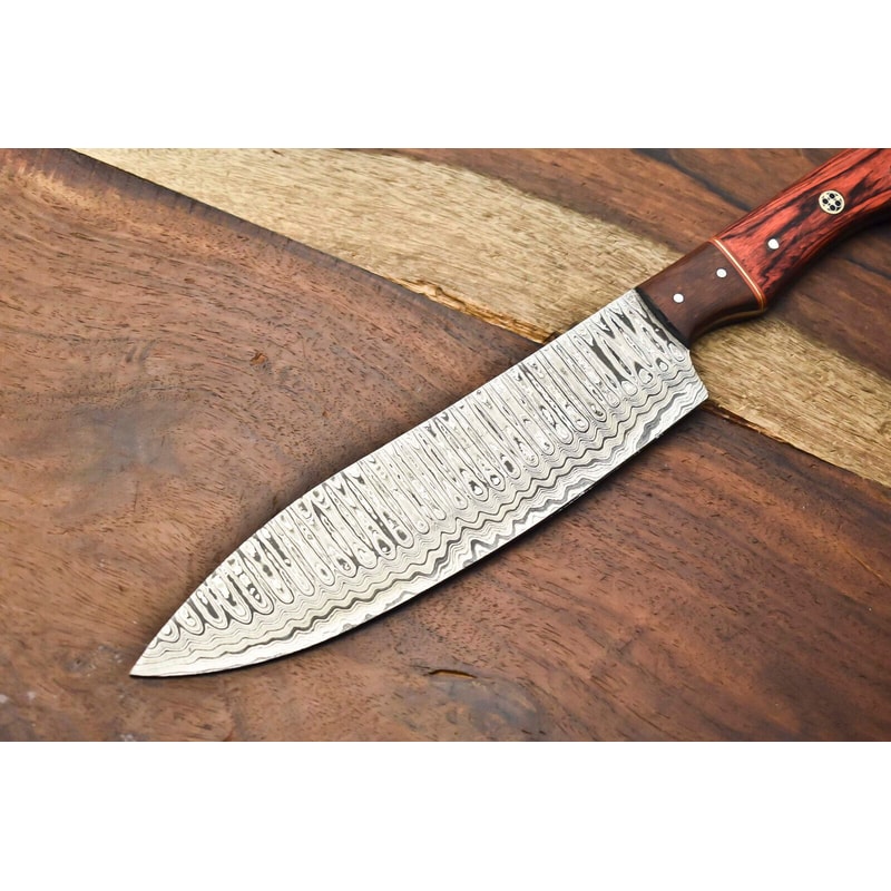 Custom Forged Damascus Kitchen Knife Elegant Fillet Knife With Ergonomic Wood Handle 2