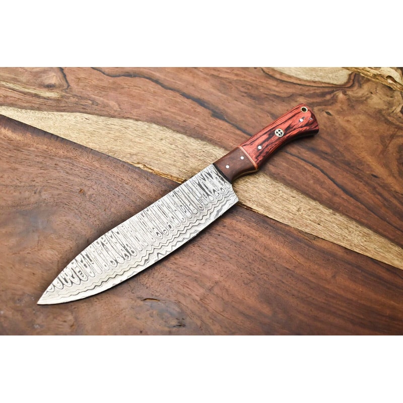 Custom Forged Damascus Kitchen Knife Elegant Fillet Knife With Ergonomic Wood Handle 0