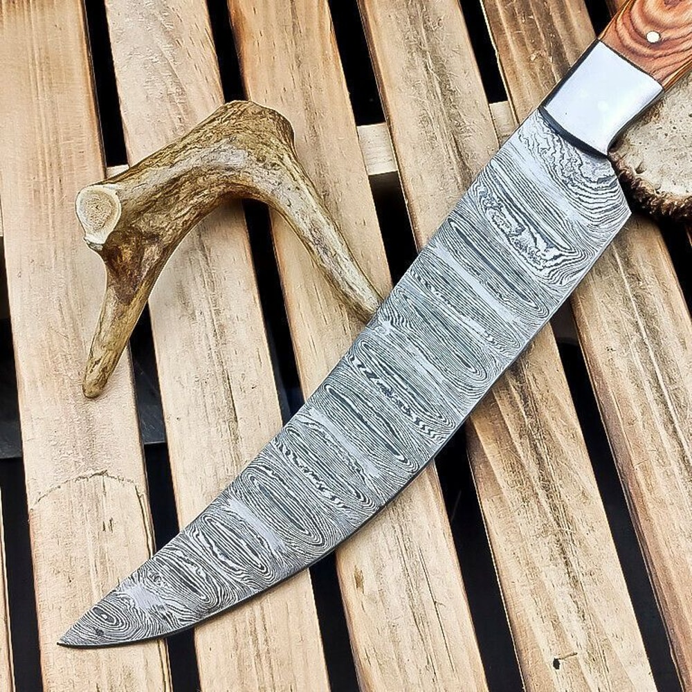 Handmade Damascus Steel Fillet Knife Custom Forged Chef Knife With Wooden Handle 3