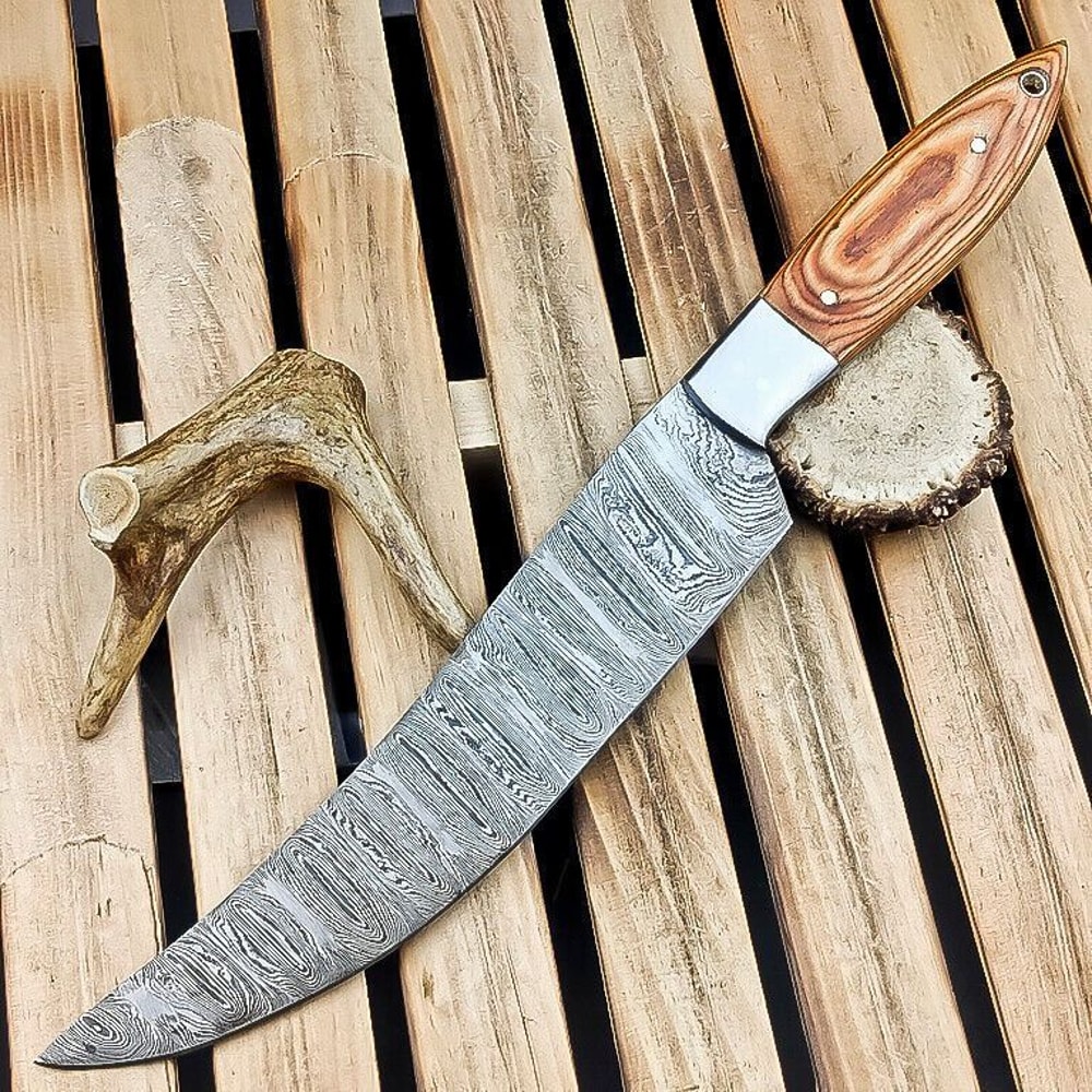 Handmade Damascus Steel Fillet Knife Custom Forged Chef Knife With Wooden Handle 0