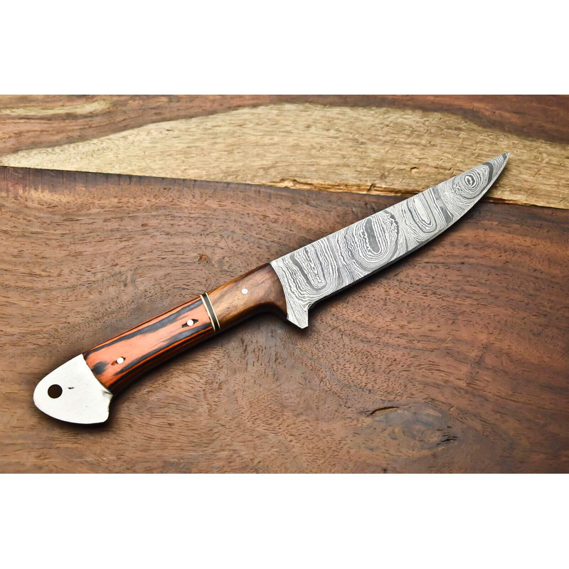 Superior Quality Handmade Damascus Chef Knife  Sharp  Stylish Kitchen Tool 3