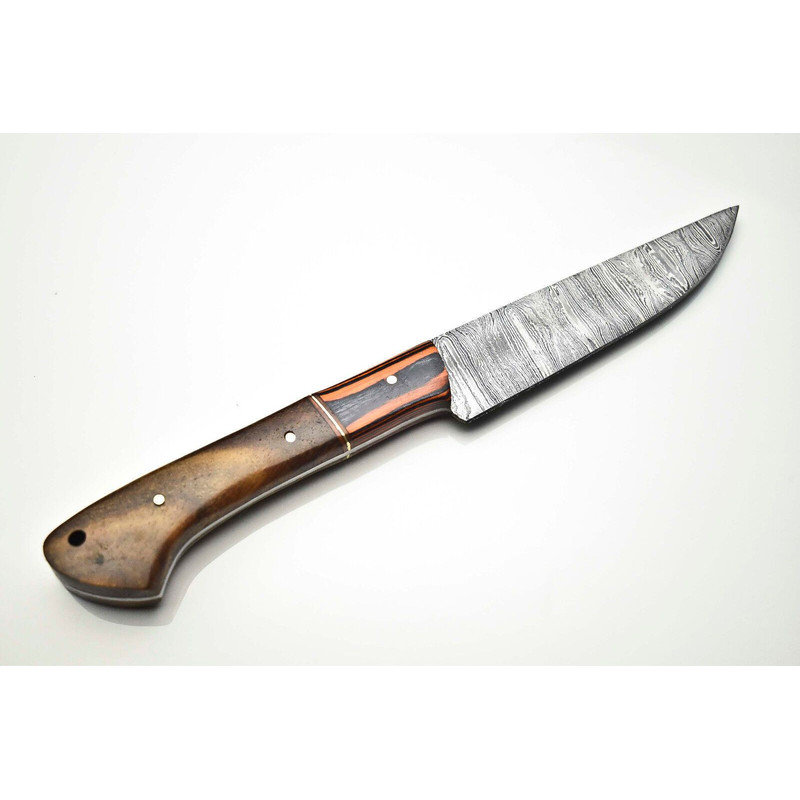 Handmade Damascus Steel Kitchen Knife  Elegant Design Sharp Performance 3