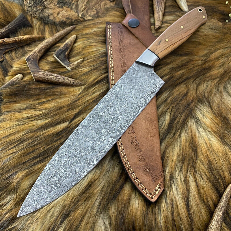Hand Forged Damascus Steel Kitchen Knife  Custom Chef Sport Knife 0