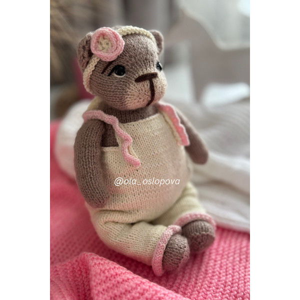 Teddy bear knitting pattern. Knitted Animal Pattern. Animal knitted doll.png