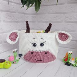 Crochet Toy Basket: Adorable 'Cow' Design for Baby Room Decor, 1 pcs