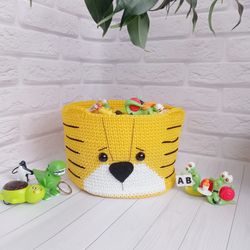 Tiger-Inspired Crochet Nursery Basket - Stylish and Functional Baby Room Decor, 1 pcs