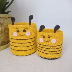 Adorable Crocheted Bee Basket Set - Perfect Children's Room Decor & Playful Toy, 2 pcs