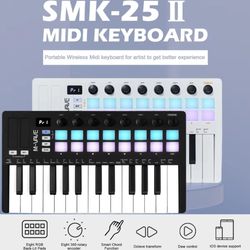 pad controller keyboard usb key with drum pads, 8 knobs, music production software, wireless bluetooth midi keyboard