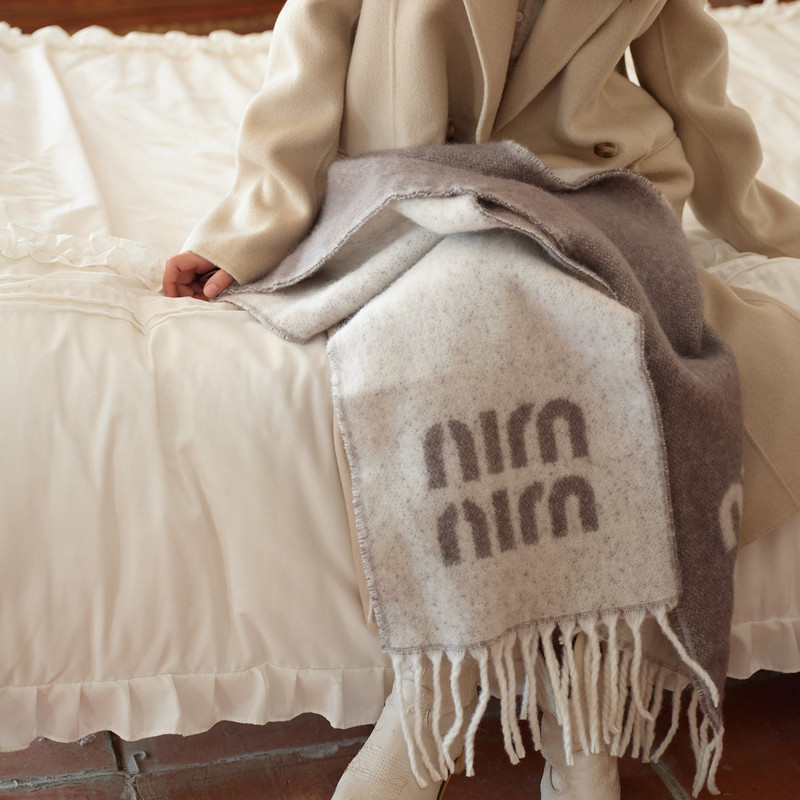 Thick Jacquard Knitted Shawl, Wool Blend Scarf, Letter Pattern, Winter Autumn Fashion Accessory