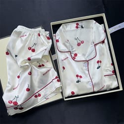 casual shorts and top set pajamas, cherries print two pieces pajamas set, summer faux stain pajamas, fashion home cloth
