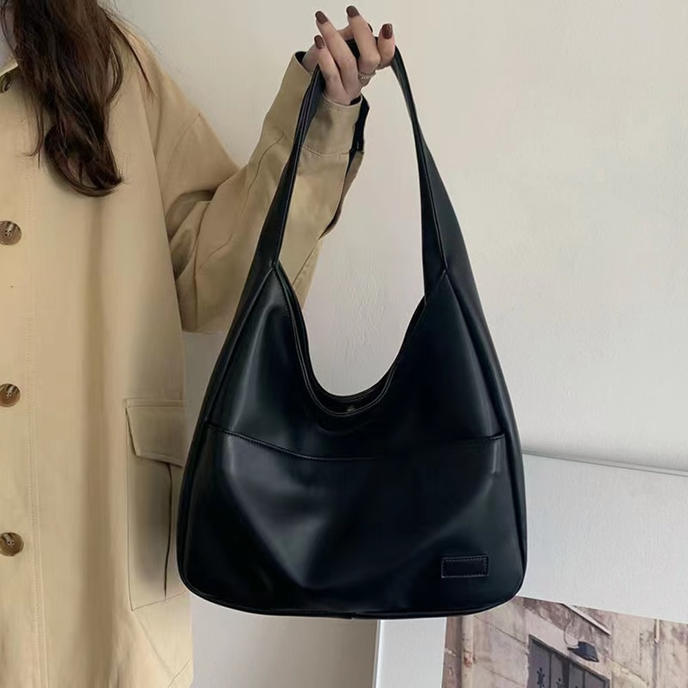 Fashionable Black Leather Tote Bag Large Capacity Simple Casual Womens Commuting Bag Versatile Shou 1
