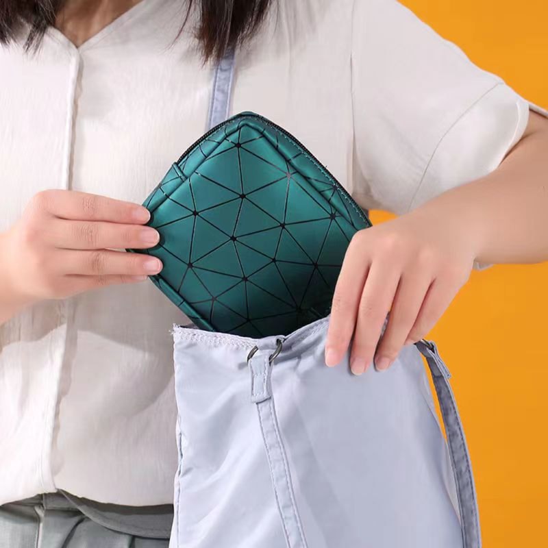 Waterproof Leather Period Bag With Zipper For Women And Teen Girls Sanitary Napkin Storage Bag Smal 3