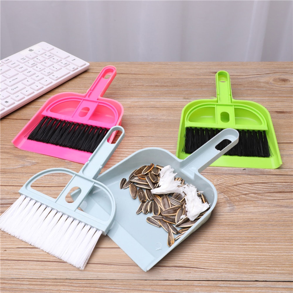 Cozy Home Christmas Gift Mini Desk Broom And Dustpan Set Desktop Cleaning Tool Stocking Stuffers 2