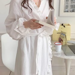 new women's long-sleeved robe, spring and summer solid color pajamas, girls sweet ins wind ruffled thin section home