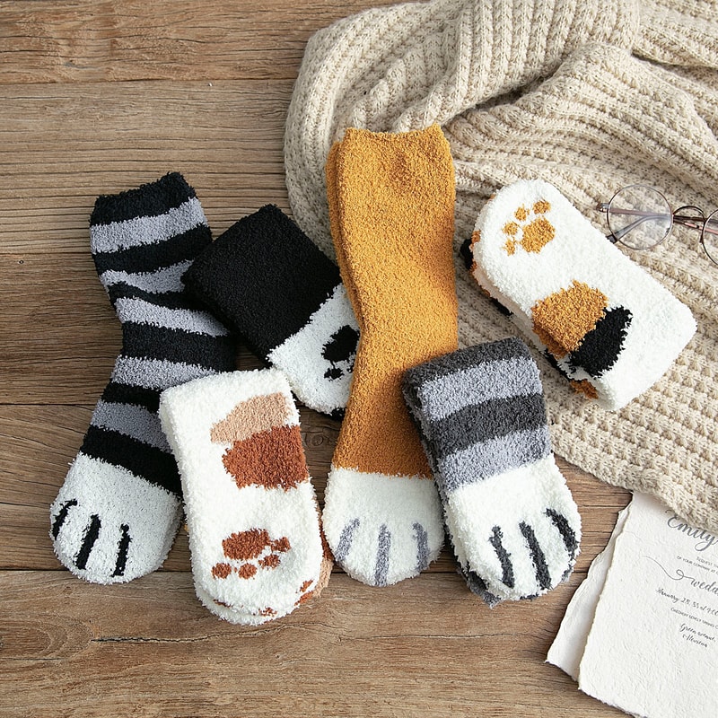 Women Winter Warm Fluffy Socks Thick Coral Fleece Home Socks Cute Animal Claw Cat Paw Footprint Fuz 2