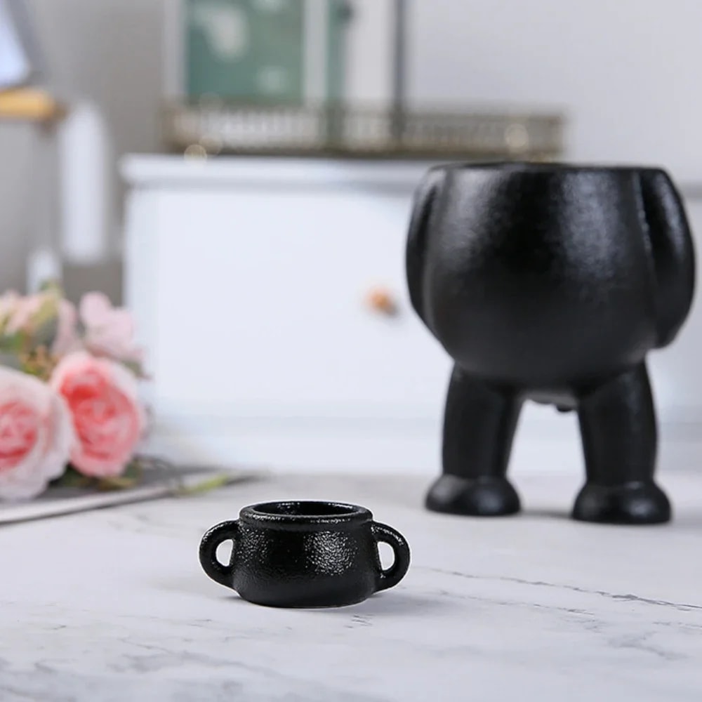 Light Luxury Succulent Ceramic Flowerpot Human Creative Desktop Planter Simple Decorative Flowerpot 4