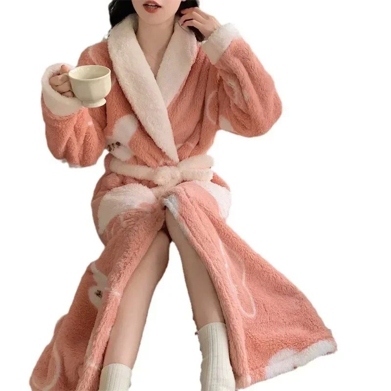 Long Coral Velvet Thick Bath Bathrobes For Women Autumn And Winter Warm Nightgown Shower Robe Bath 4