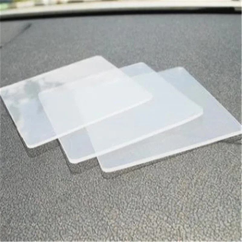 Universal Anti Slip Mat Auto Interior Accessories, Super Sticky Silica Gel Gripping Pad, Recycled Reusable Phone Holder
