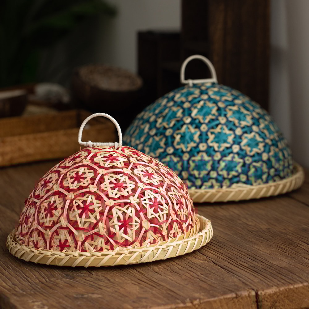 Eco-Friendly Handwoven Rattan Food Cover with Lid, Insect-Proof Table Protector for Fruits, Bread, Storage Dome