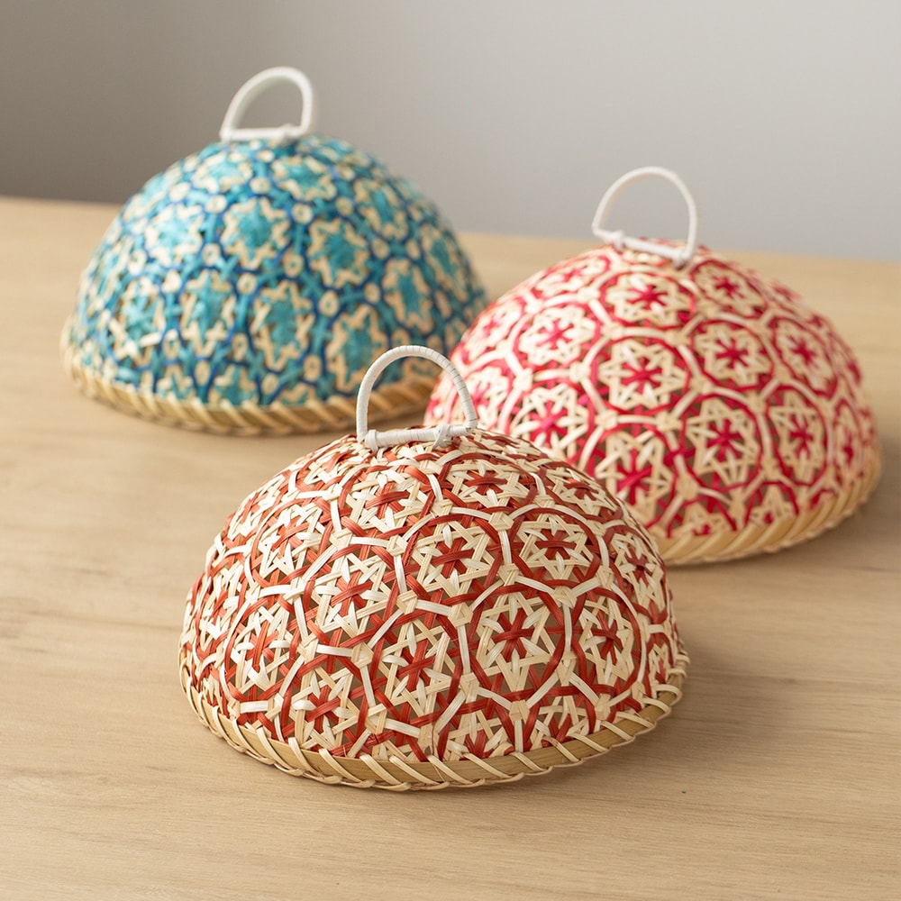 Eco-Friendly Handwoven Rattan Food Cover with Lid, Insect-Proof Table Protector for Fruits, Bread, Storage Dome