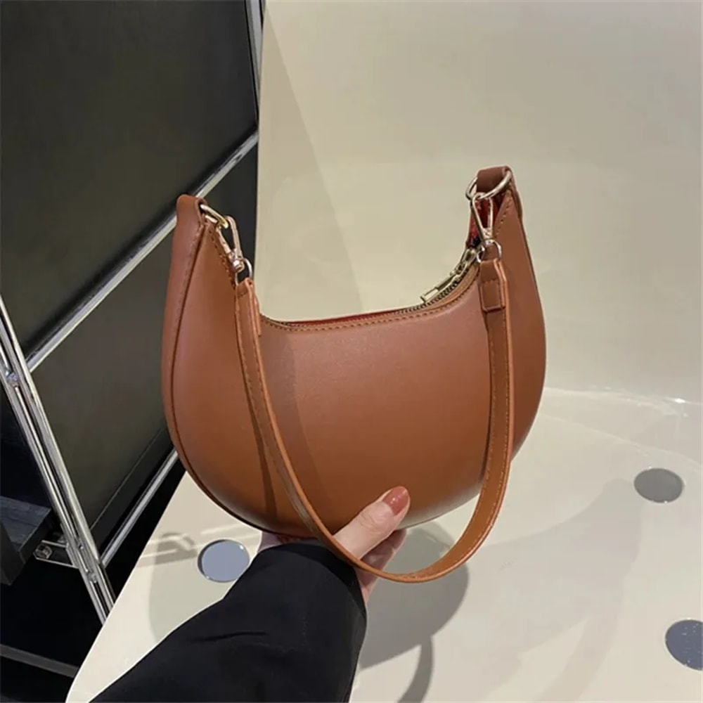 Luxury Womens Single Shoulder Bag Fashionable Moonshaped Baseball Bag 1