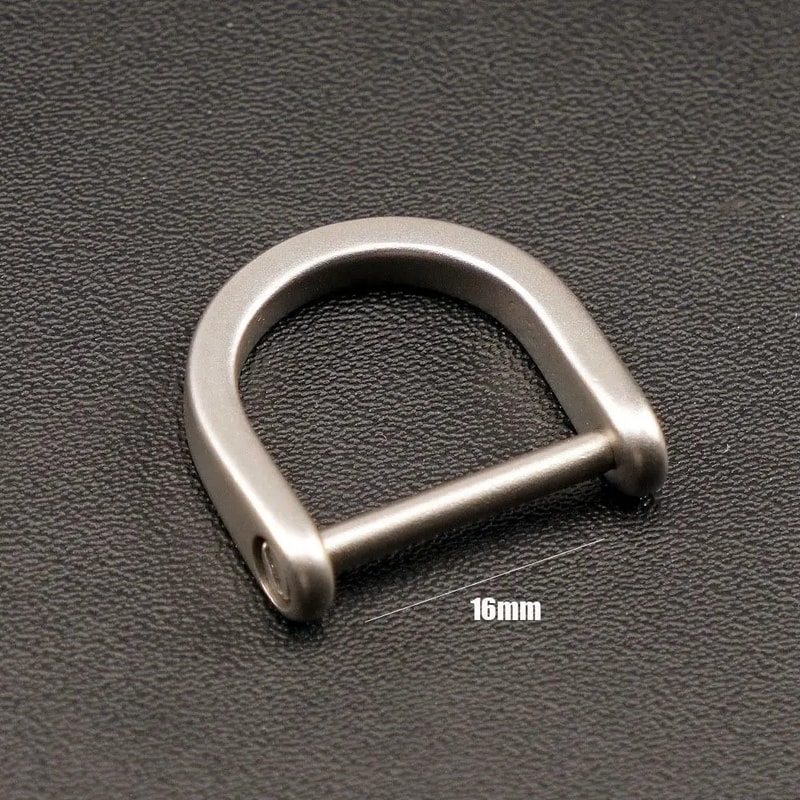 Titanium Alloy Horseshoe Buckle Carabiner, Key Ring Hook, Outdoor Tool, Shackle D Bow Keychain Bracelet Buckle