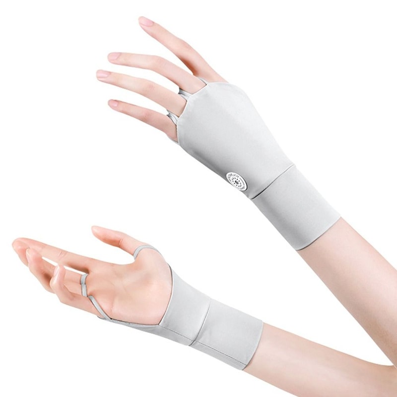 Women Ice Silk Golf Gloves, Elastic Half Finger, UV Protector, Cool Breathable Open Finger Sunscreen Glove
