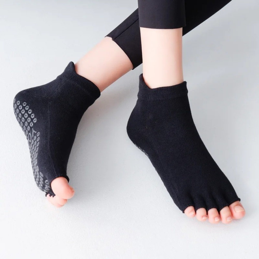 Elasticity Cotton Women Five Toe Pilates Socks, Anti-Slip Ladies Yoga Socks, Breathable Ballet Dance Socks for Yoga Gym